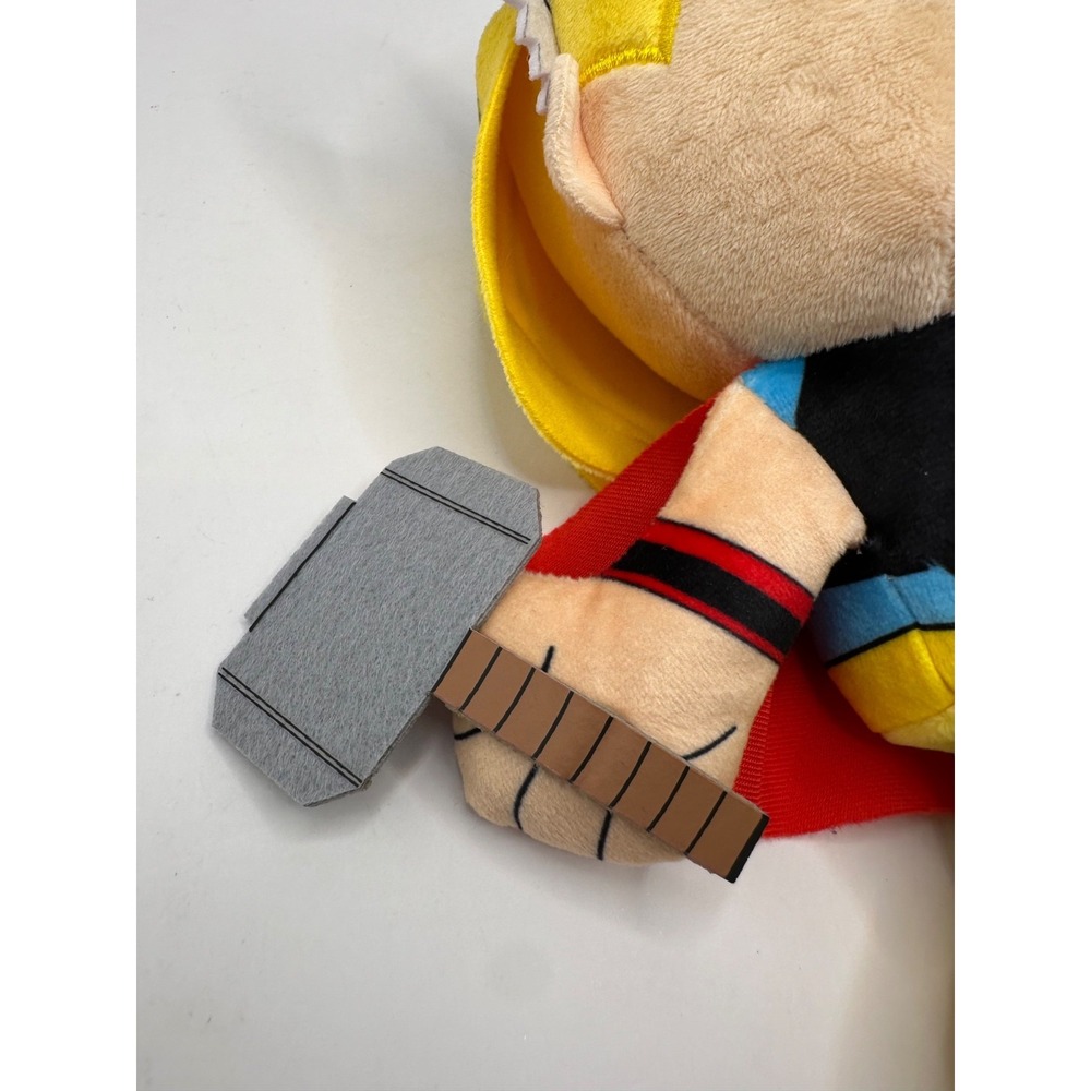 Bleacher Creatures 10" Marvel Kuricha Thor Plush with Hammer 2021 - Picture 5 of 13